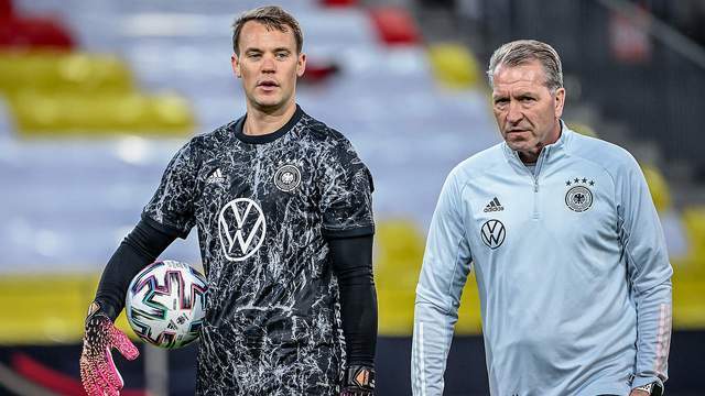 她的状态正 她的状态正